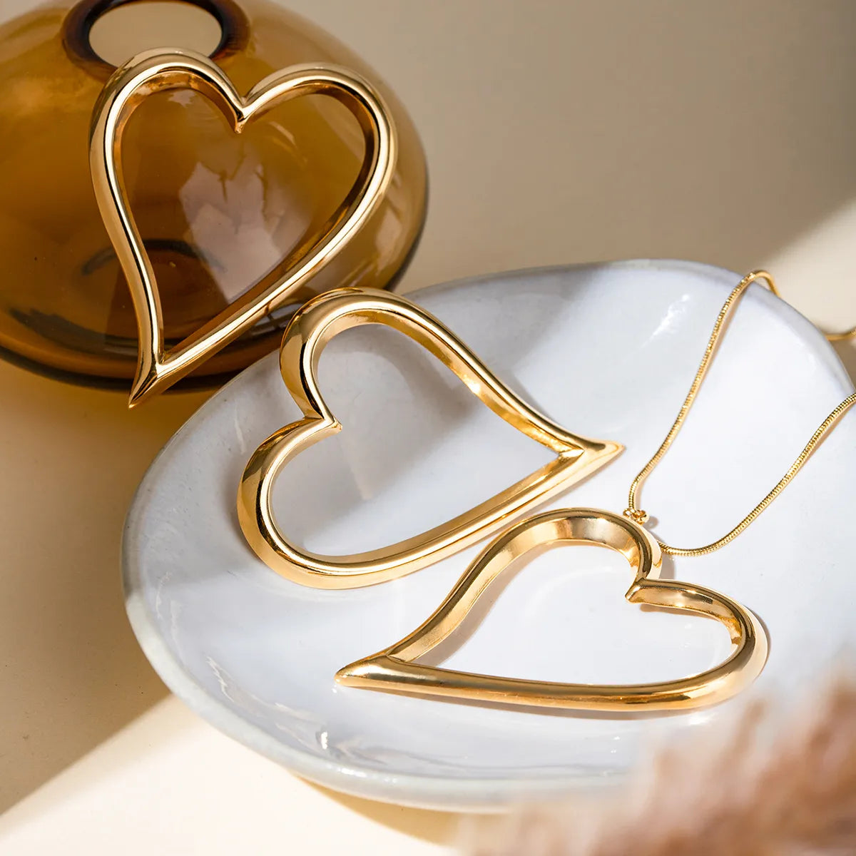 Elegant Heart Necklace & Earrings Set