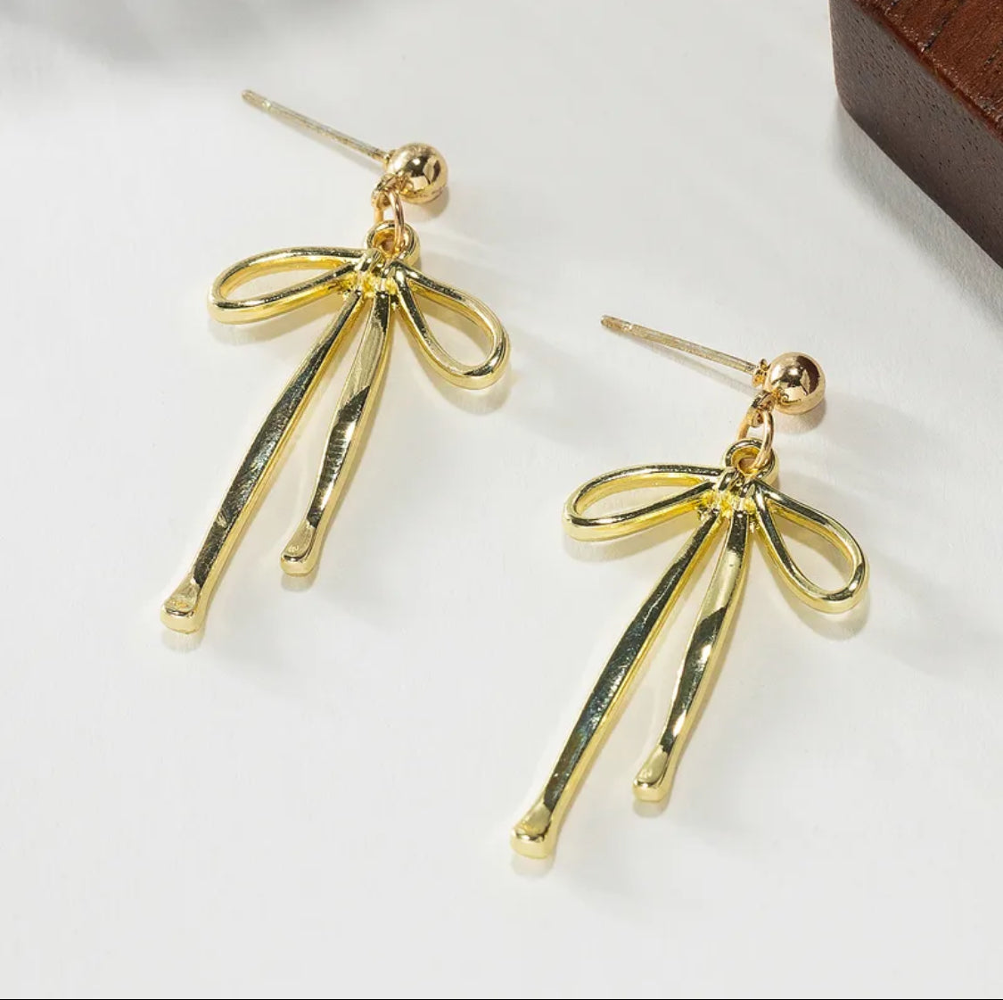 Monae Knot Bow