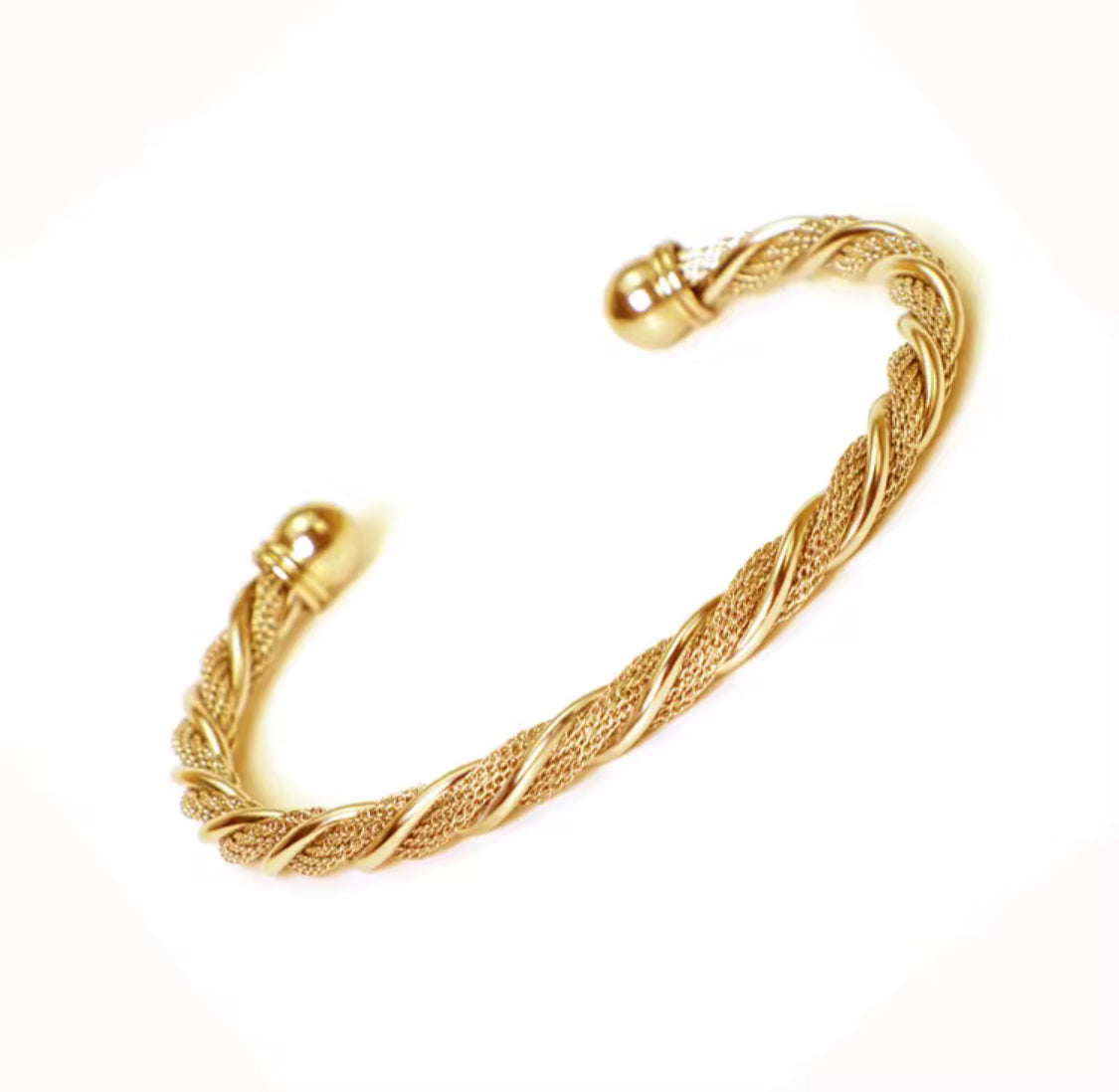Minimalistic Twisted Bangle