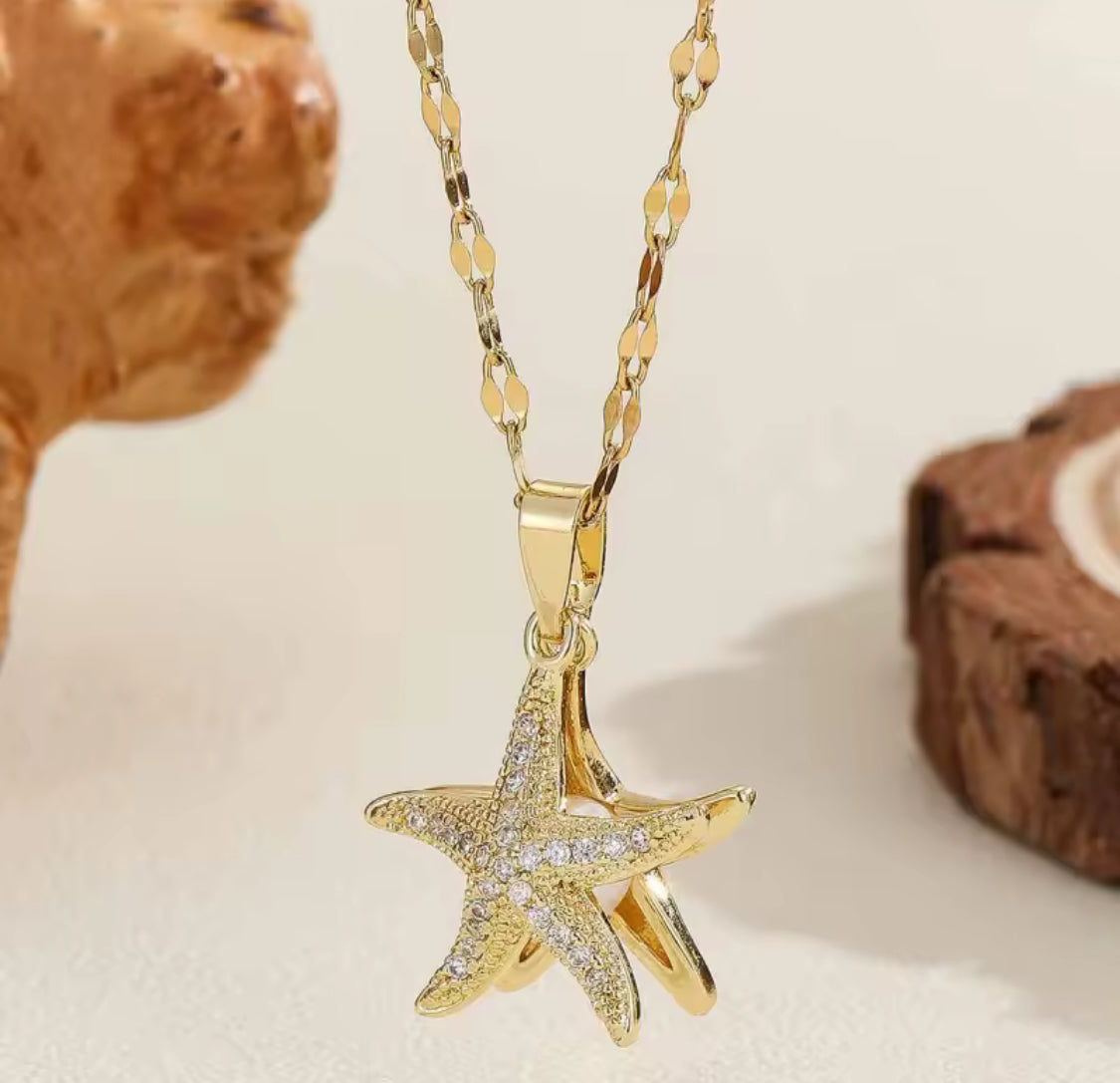Starfish Pendant Necklace