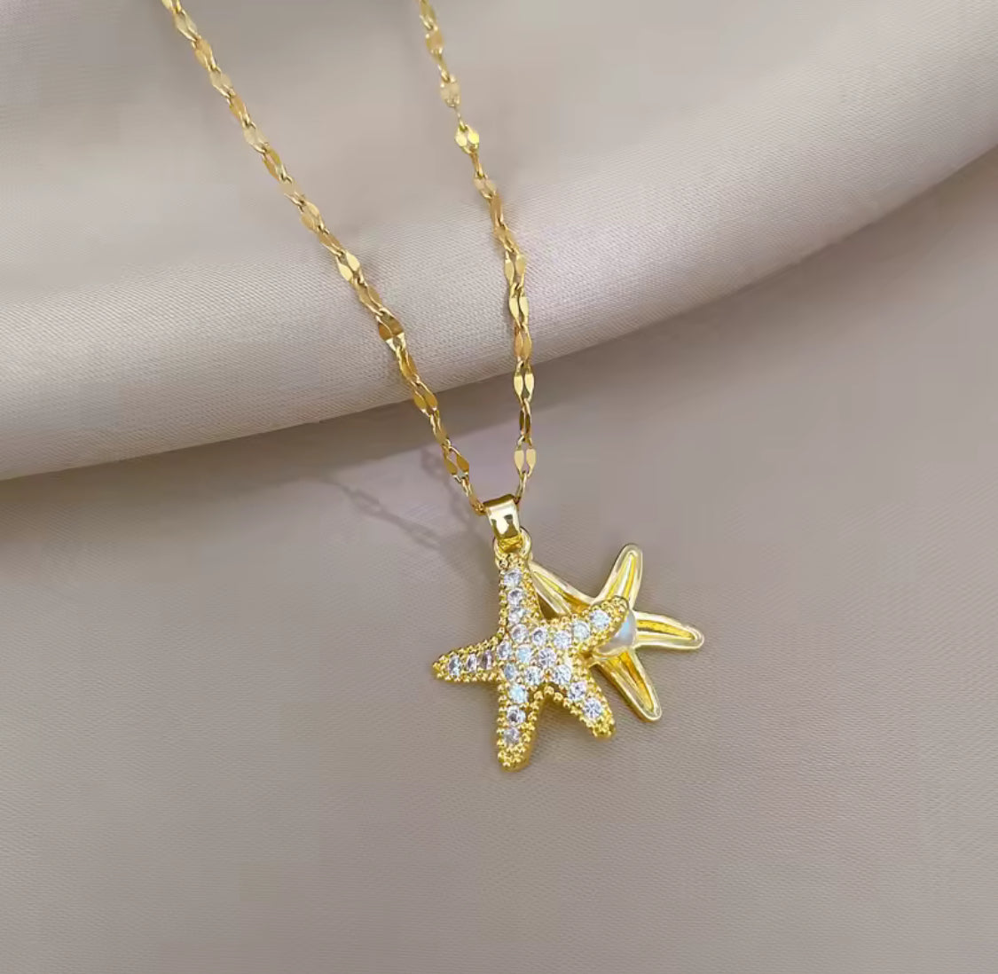 Starfish Pendant Necklace