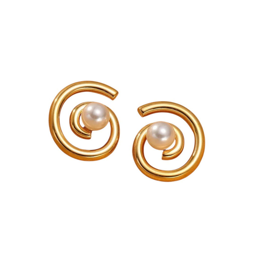 Lola Pearl Stud Earrings