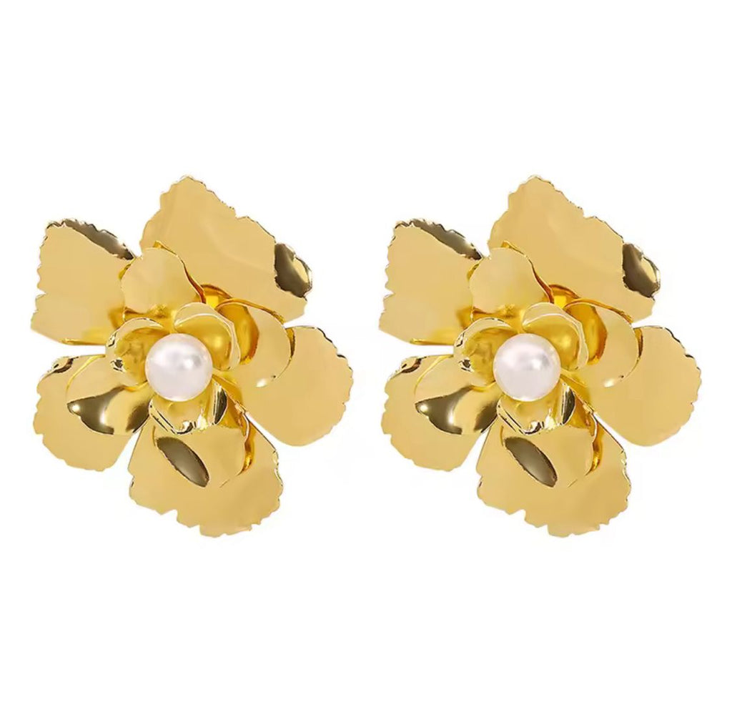 Aesthetic Red, White & Gold Earrings