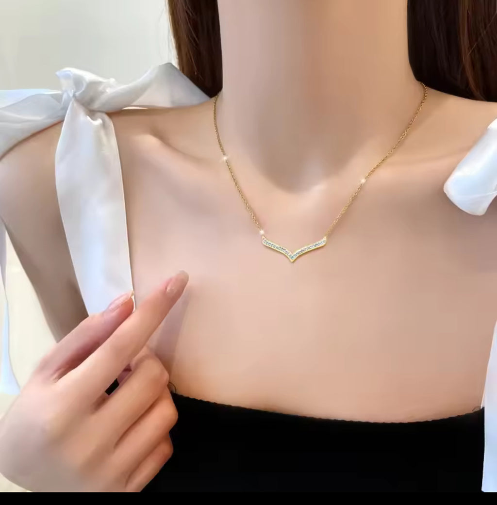 Luxury Crystal V Shape Pendant Necklace