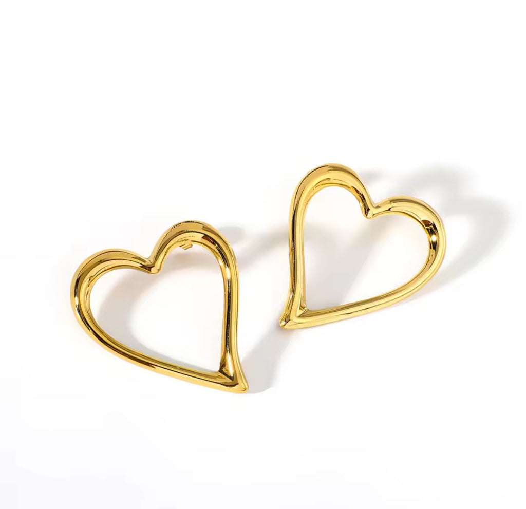 Luxurious Golden Heart Earrings
