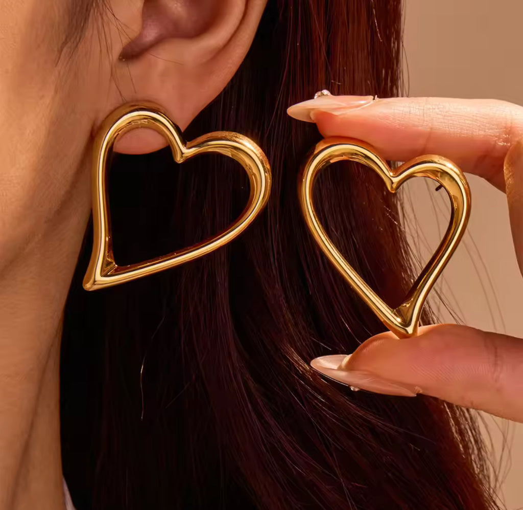 Luxurious Golden Heart Earrings