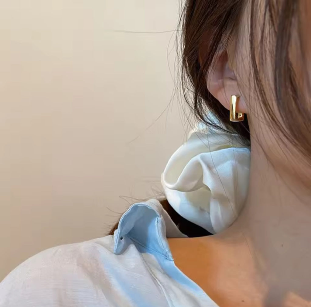 Luna Classic Earrings