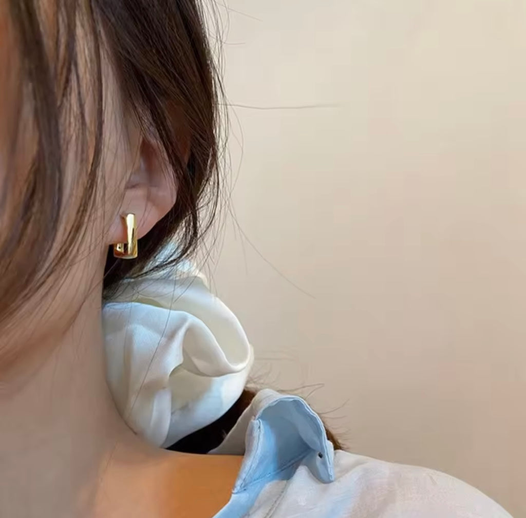 Luna Classic Earrings