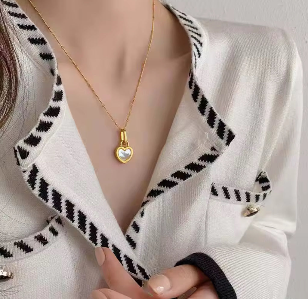 Luxury Two-Side Shell Heart Jewelry Set