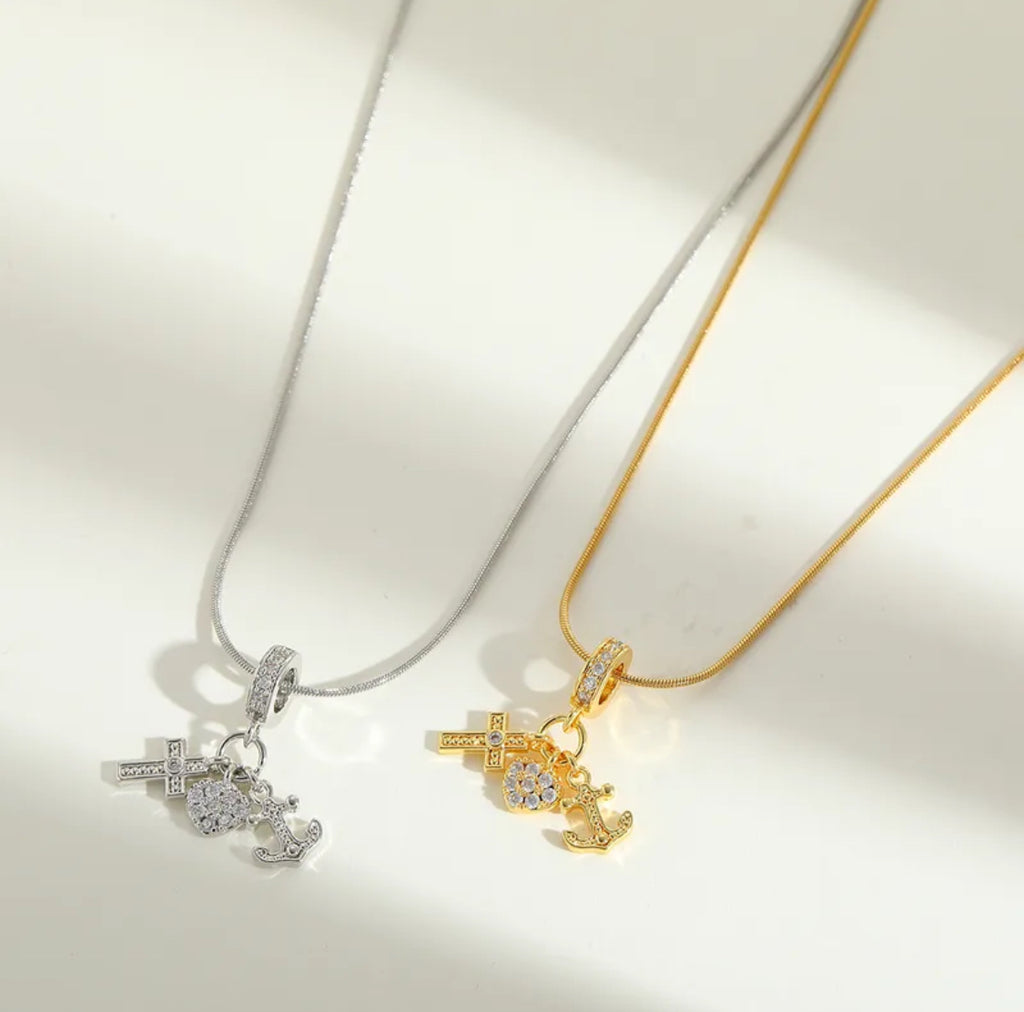 Princess Glam Lady Cross Round Heart