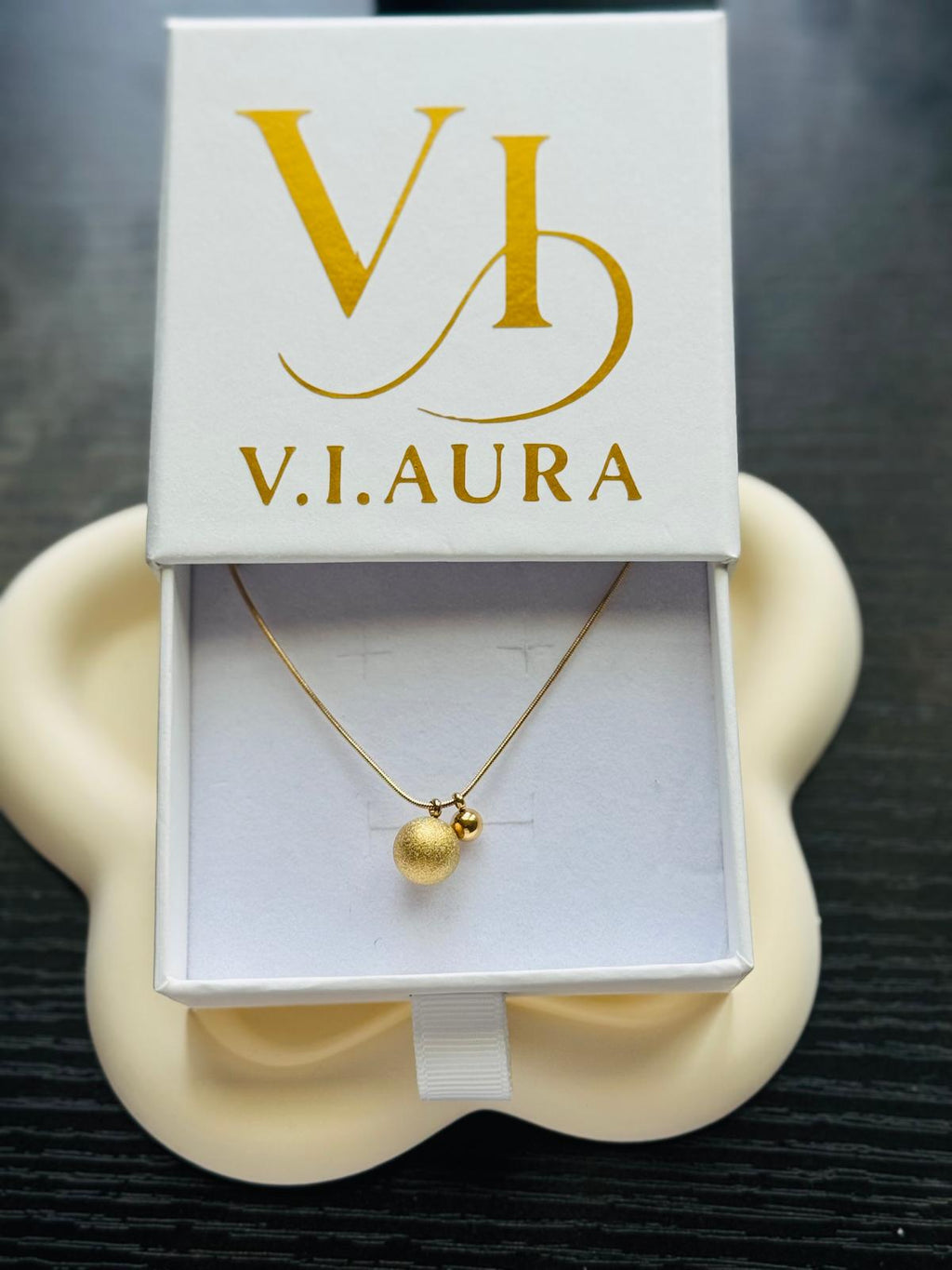 Matte Polished Ball Necklace