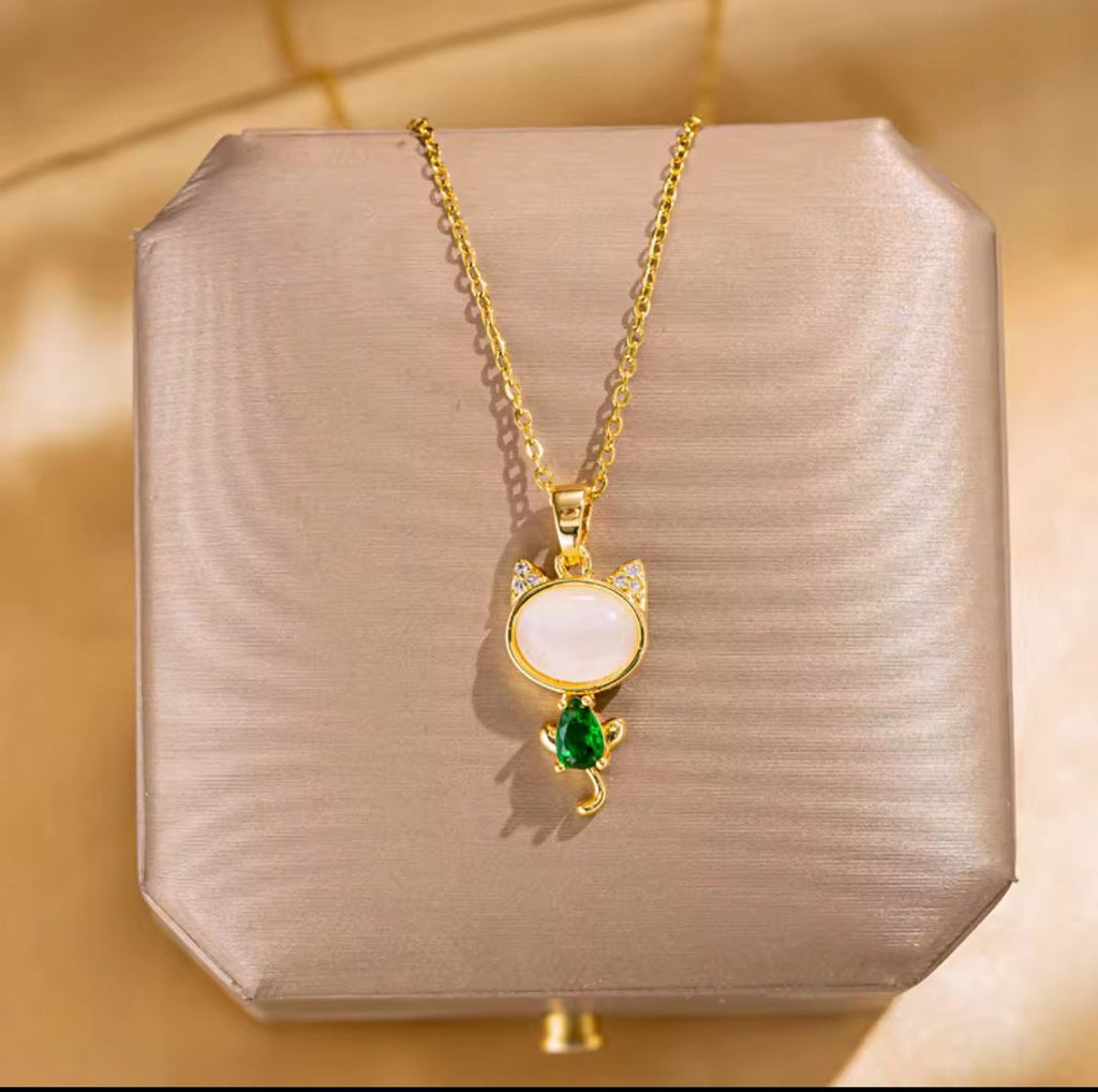 Shiny Cat Stone Collar Necklace