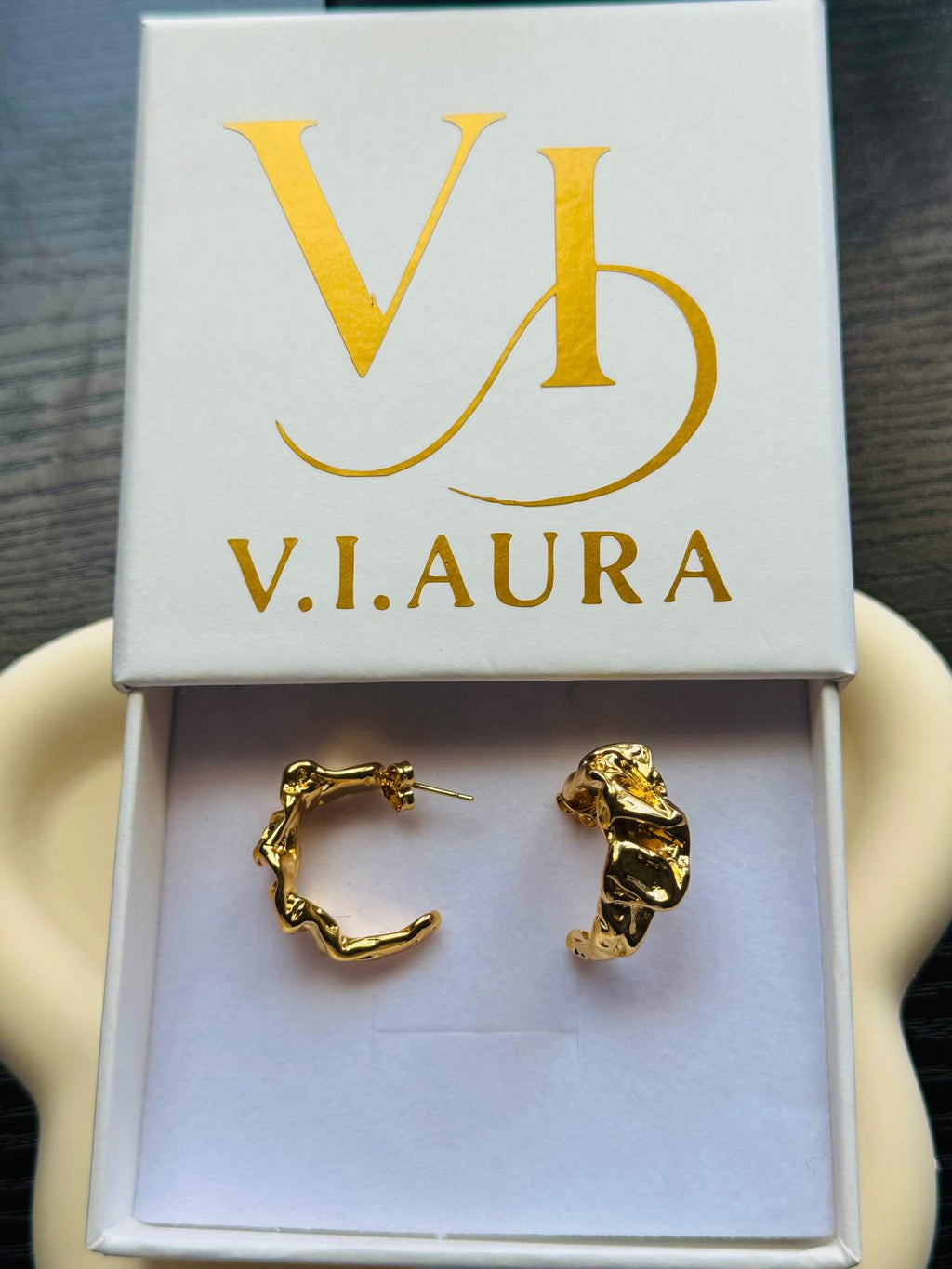 Pascaline Minimalist Earring