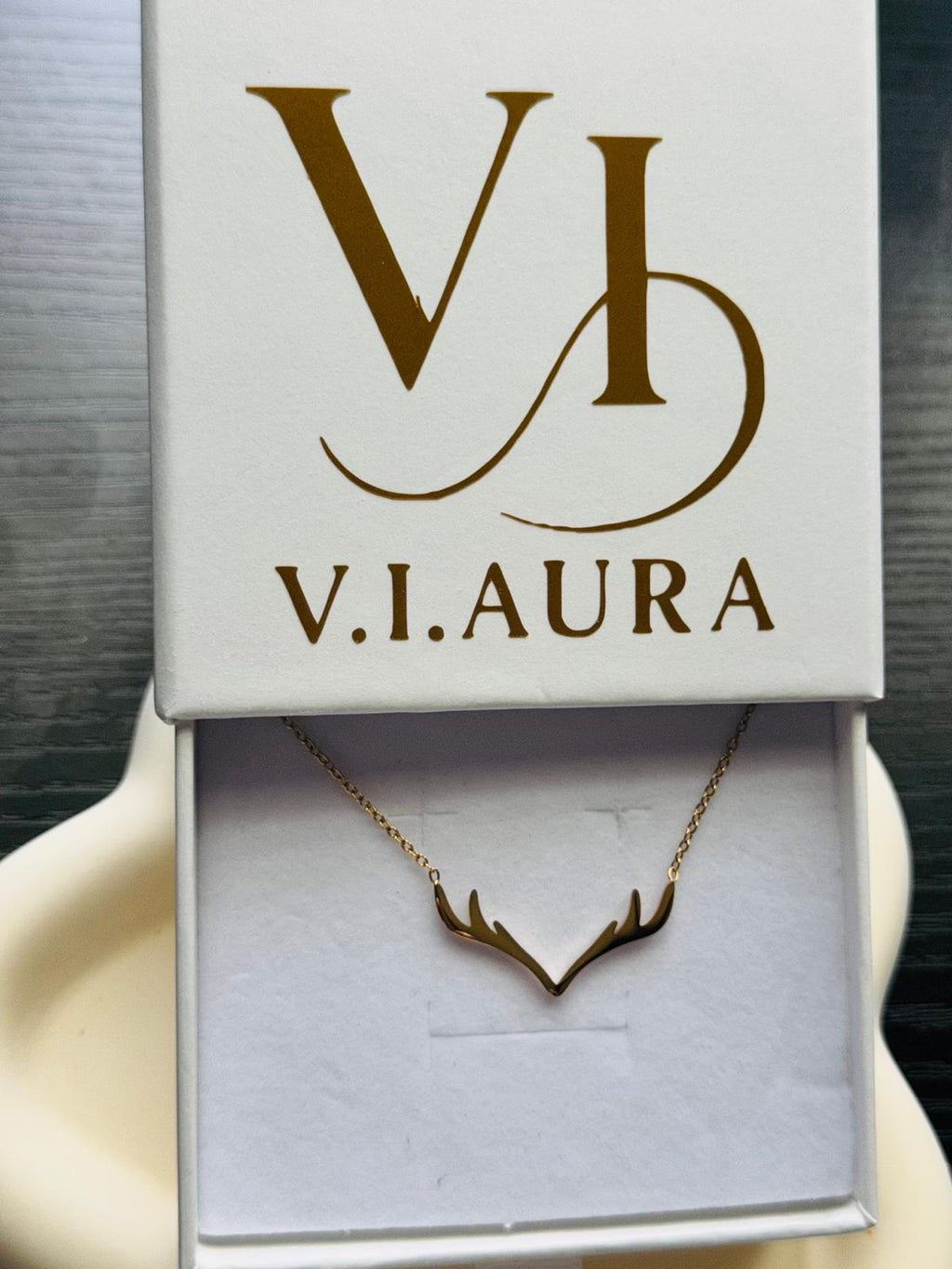 Elegant Antler Pendant Necklace