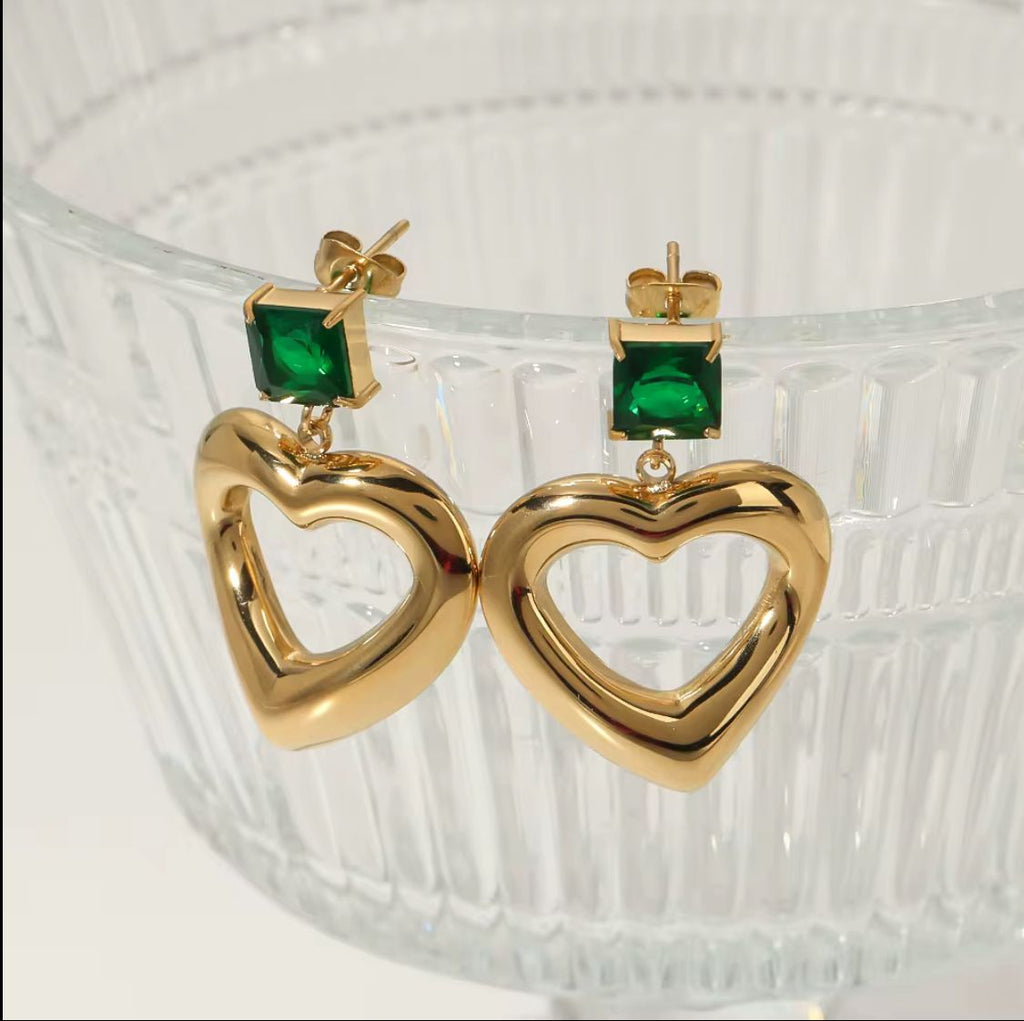 Hollow Heart Love Pendant Earring