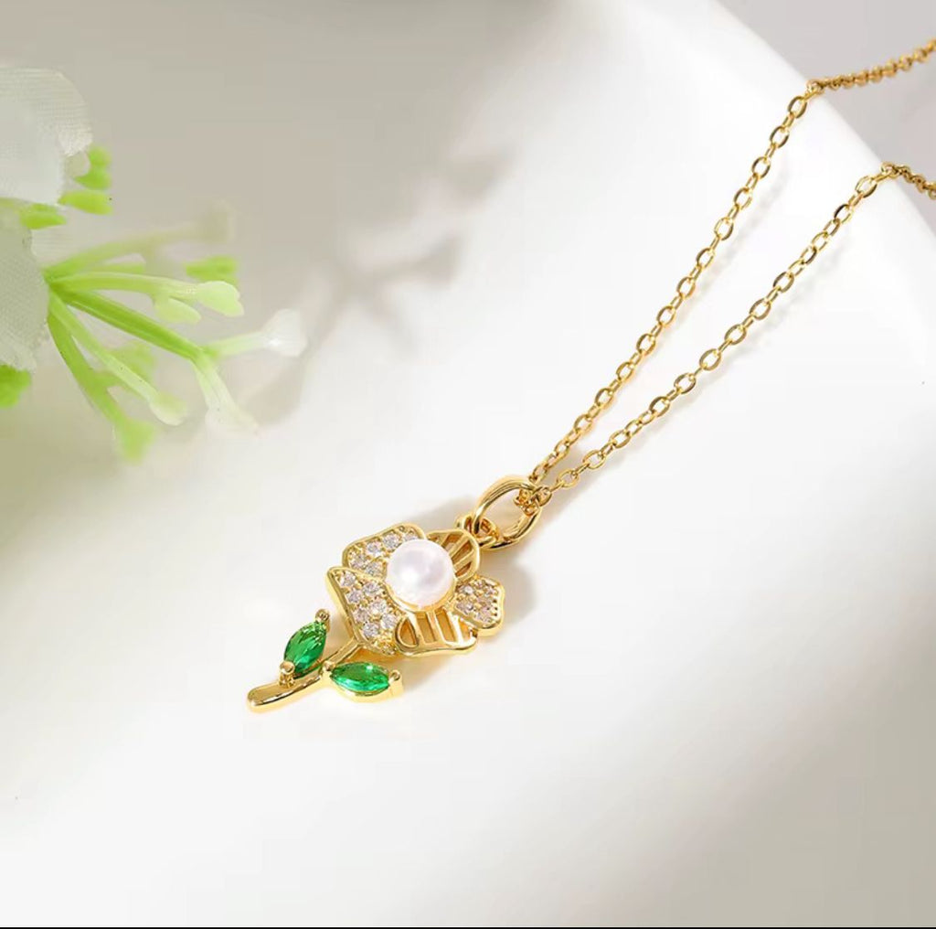 Ocean Floral Pendant Necklace