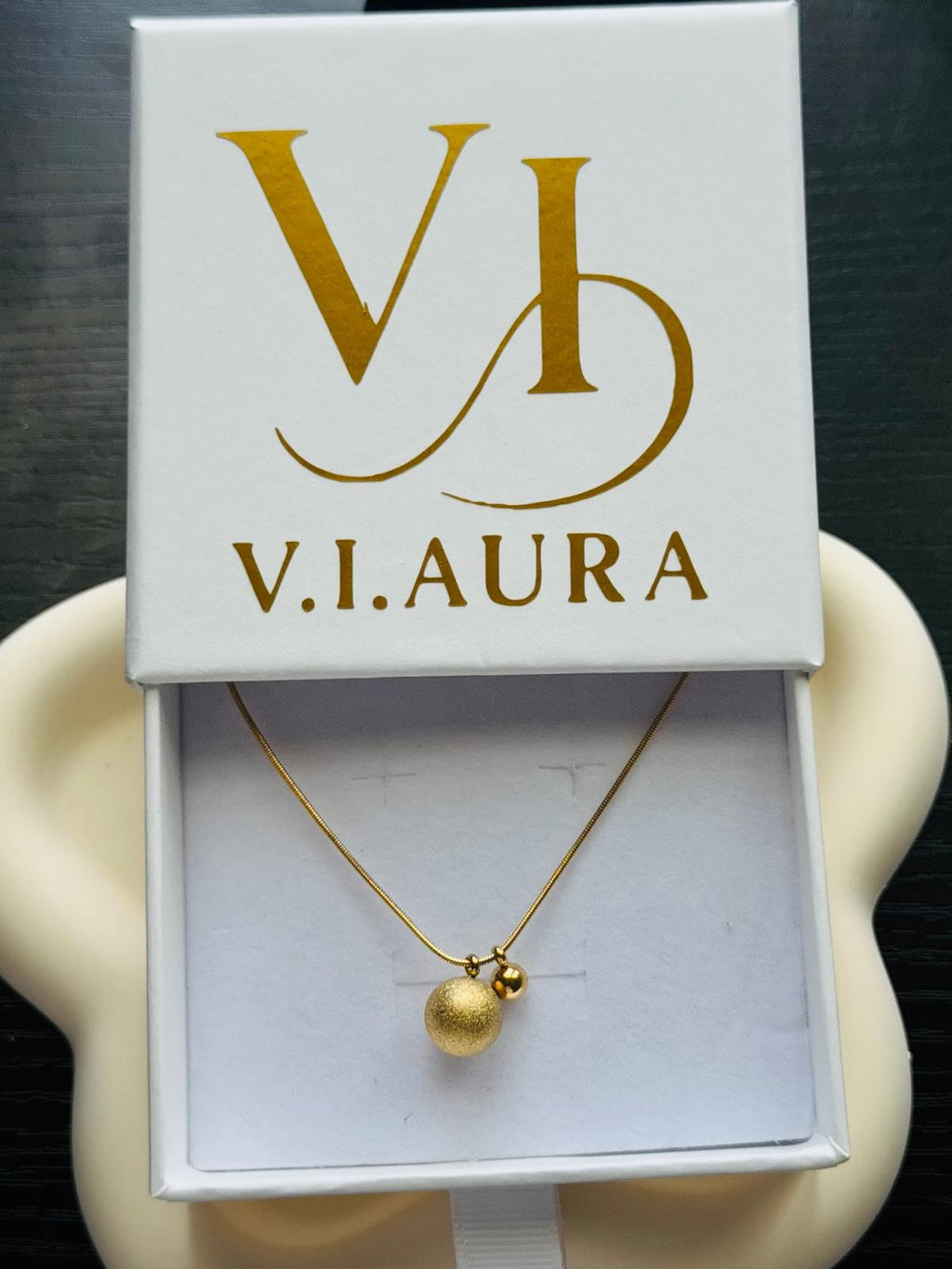 Matte Polished Ball Necklace